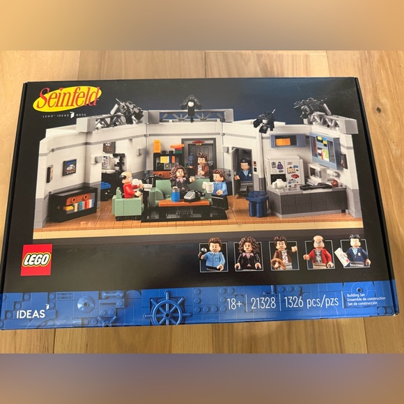 LEGO Seinfeld Set - Picture 4 of 5